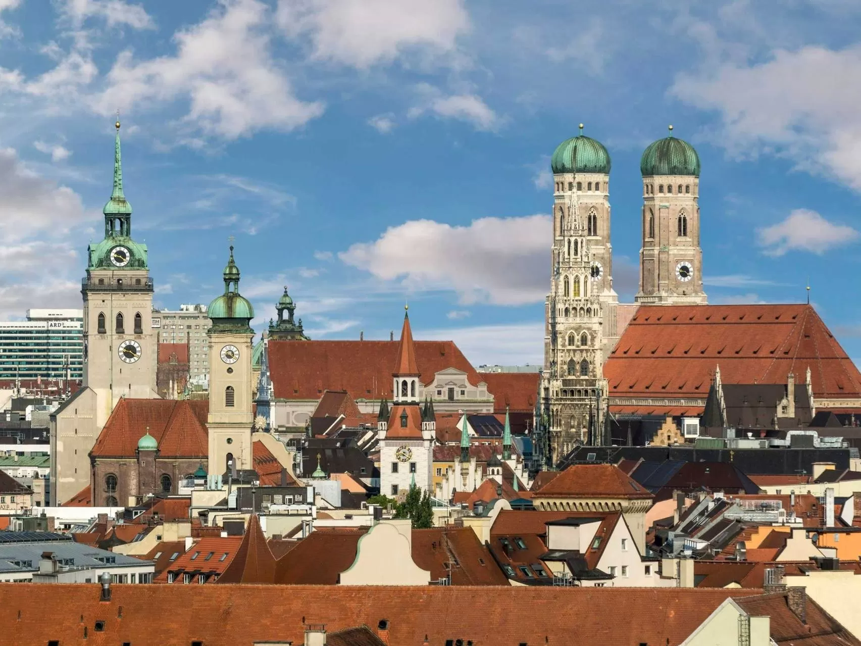 Sunexpress HY Noel Zamanı Antalya Grand Munich & Hallstatt & Salzburg & Viyana Turu